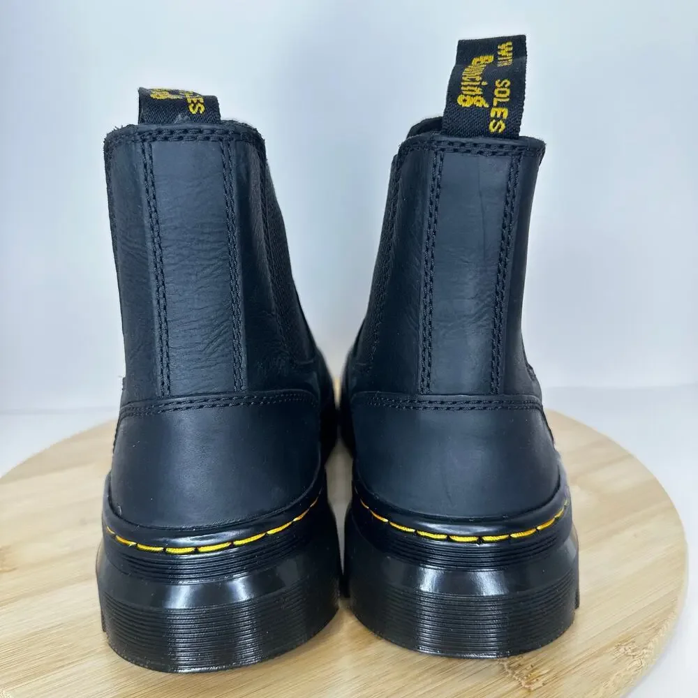 Dr. Martens Embury Chelsea Boots Black Leather Elastic Gore Mens 7 Womens 8 NWOB